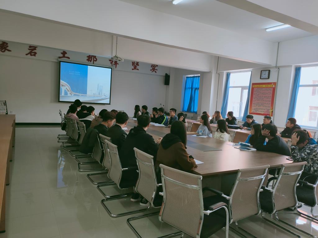 中国铁通招聘_中国铁通集团浦北分公司招聘市场营销员及大客户专员各一名(4)