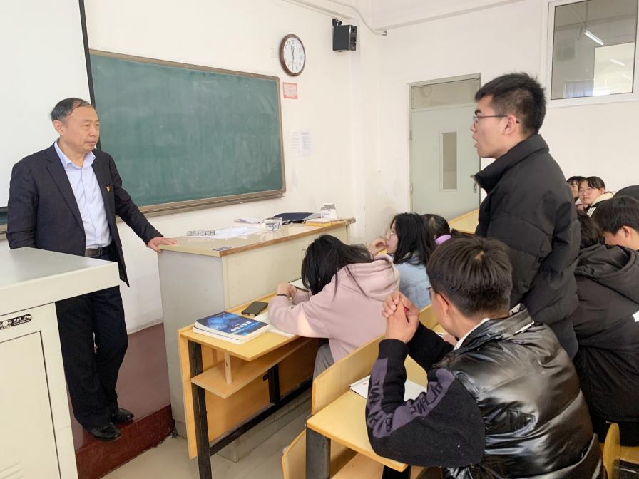 9b03b3a7c909072a0e3e4caba8bdd88