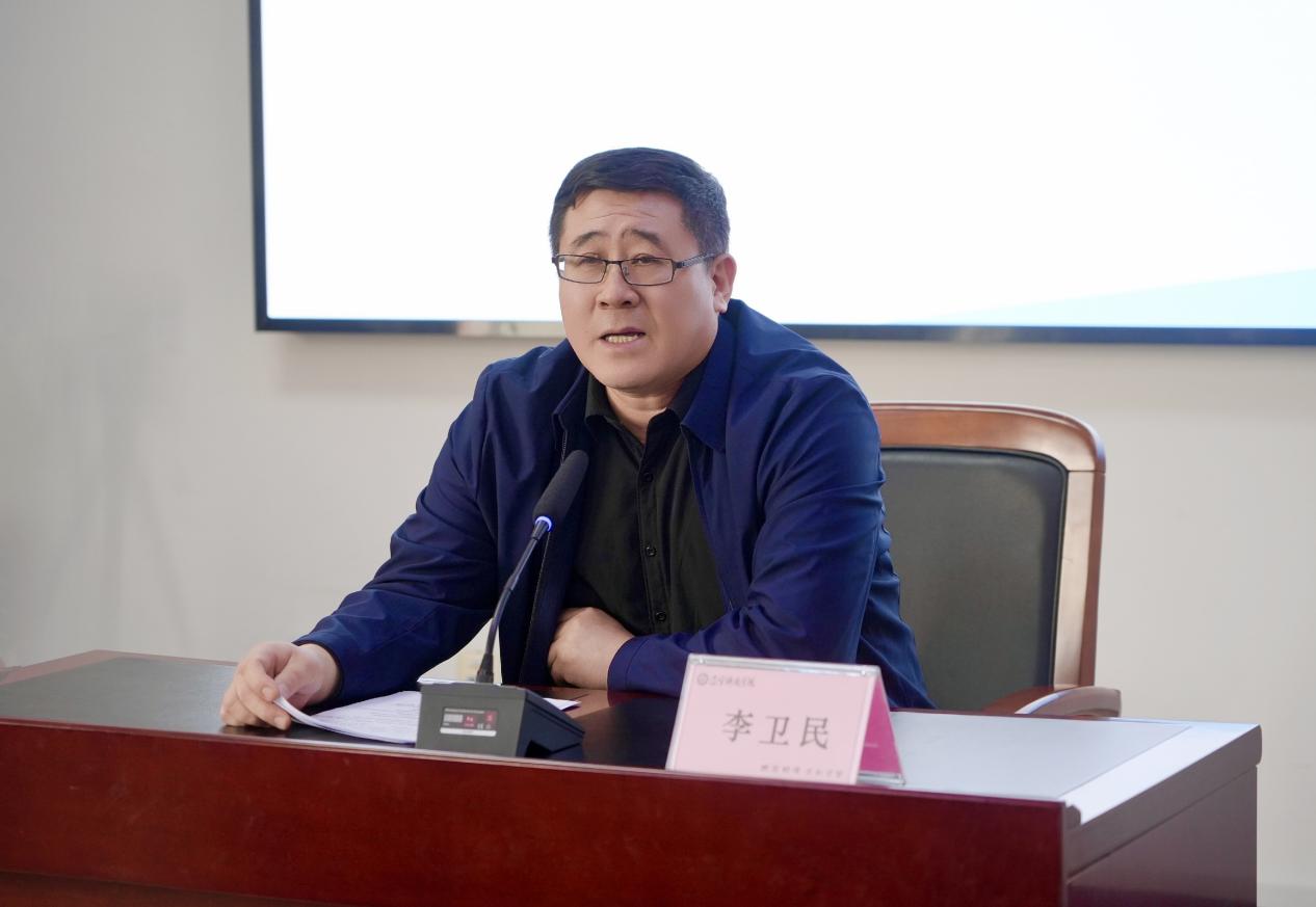 李卫民在讲话时强调,2024年我校的资金安排坚持"学科建设,人才培养