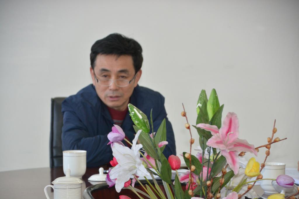 副校长丛树林指导招生与就业工作会上,王景平处长首先就我校2016届